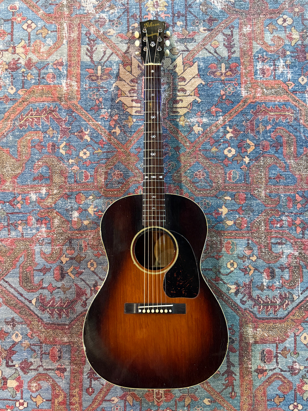 1943 Gibson LG-2 Bannerhead