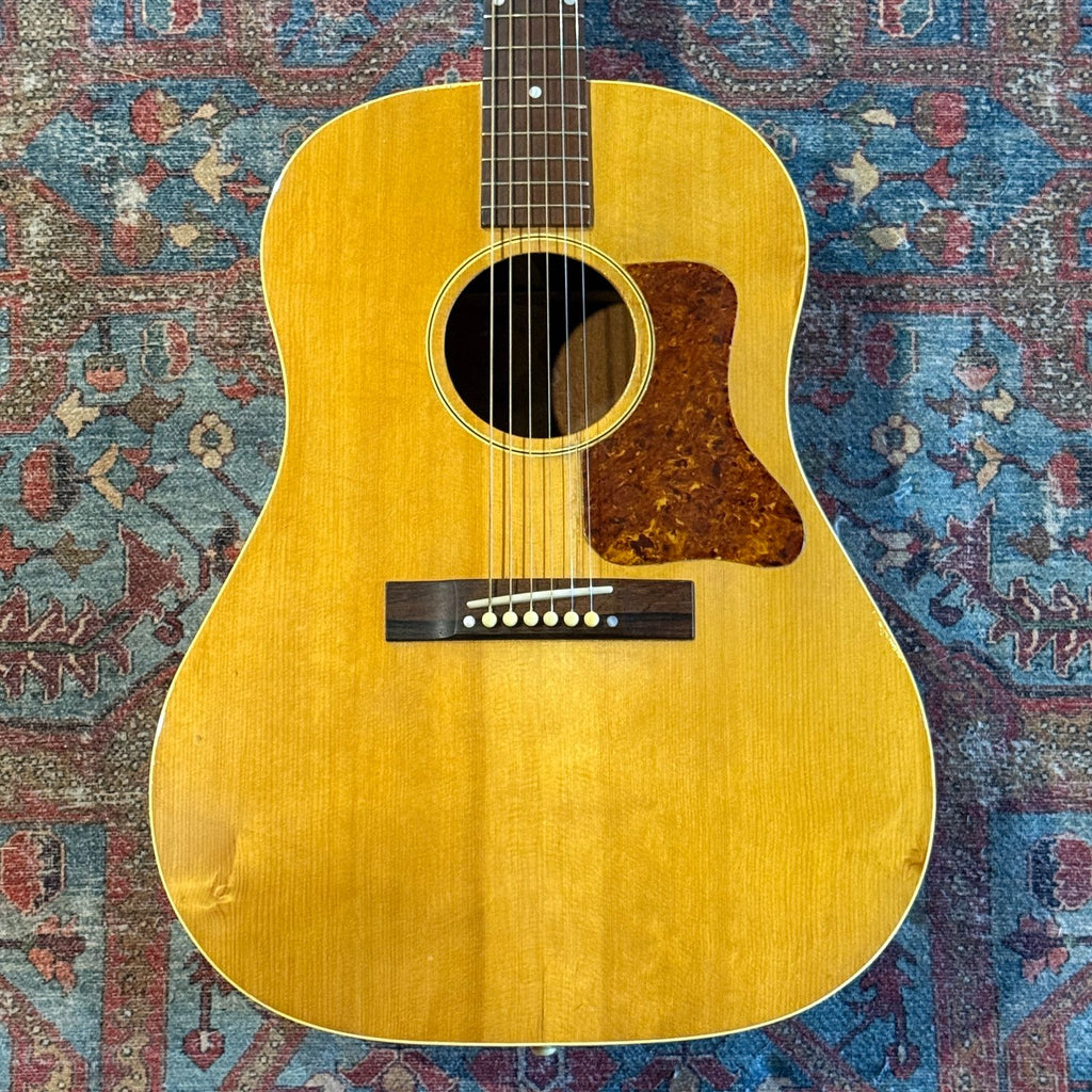 1941 Gibson J-35 - Natural