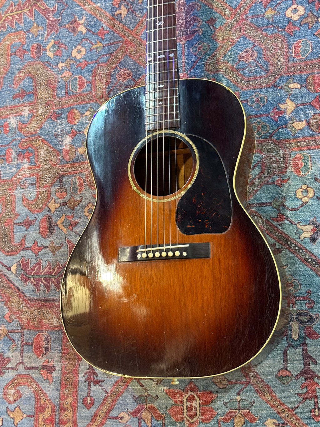 1943 Gibson LG-2 Bannerhead