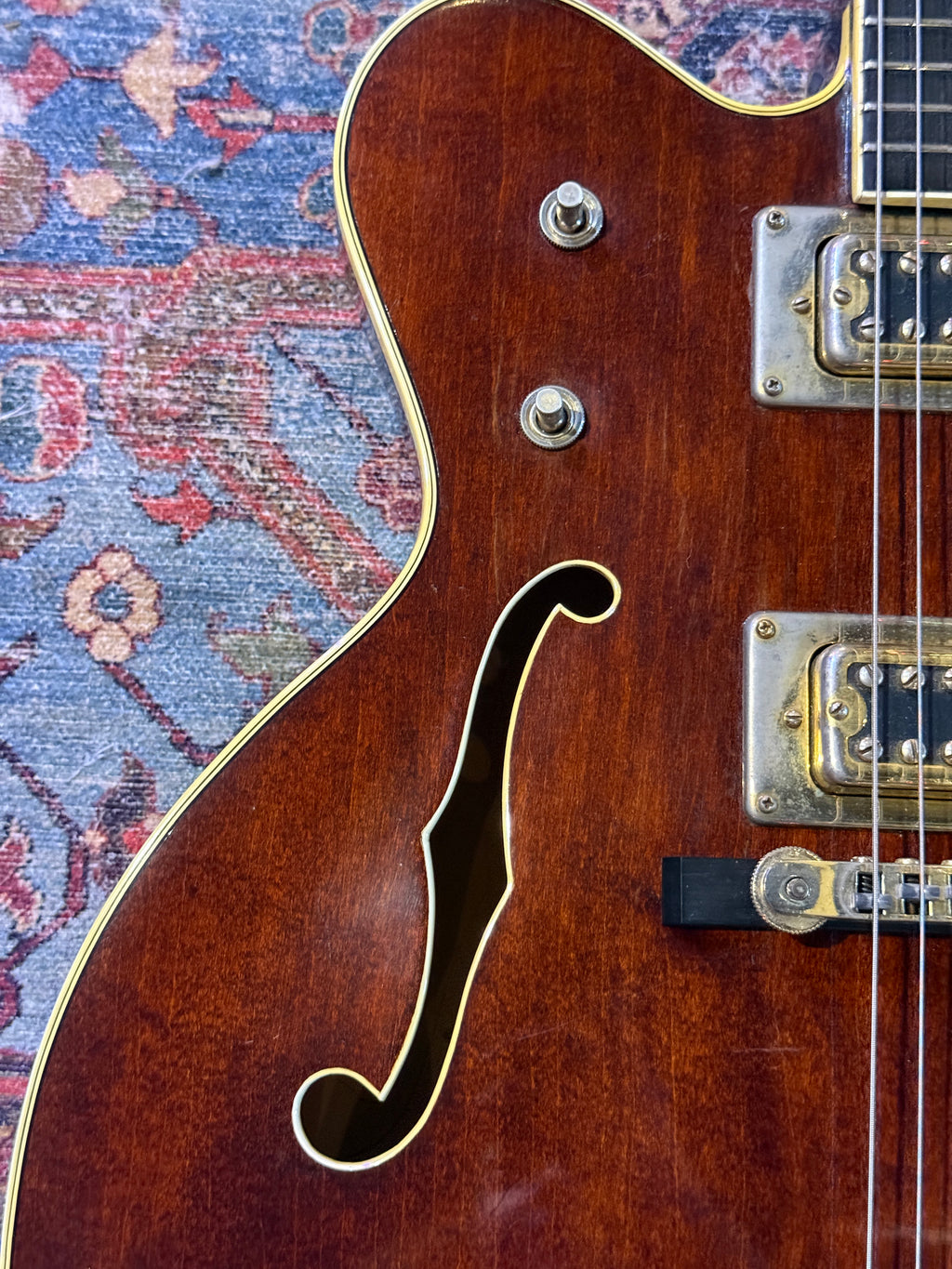 1974 Gretsch 7670 Chet Atkins Country Gentleman - Walnut Brown