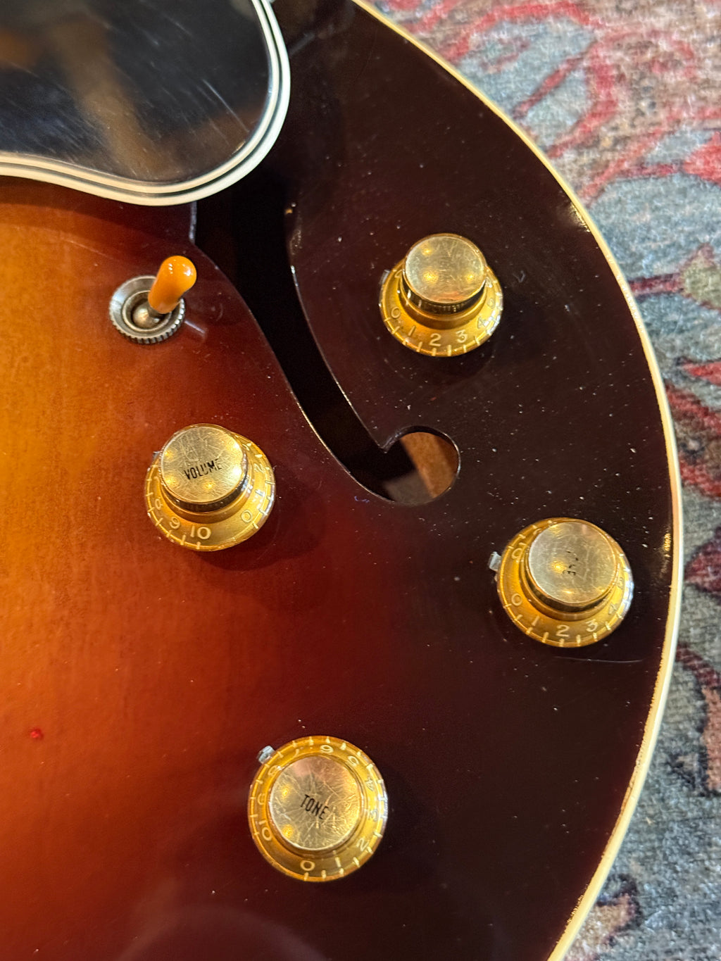 1960 Gibson ES-330TD - Sunburst Refinish
