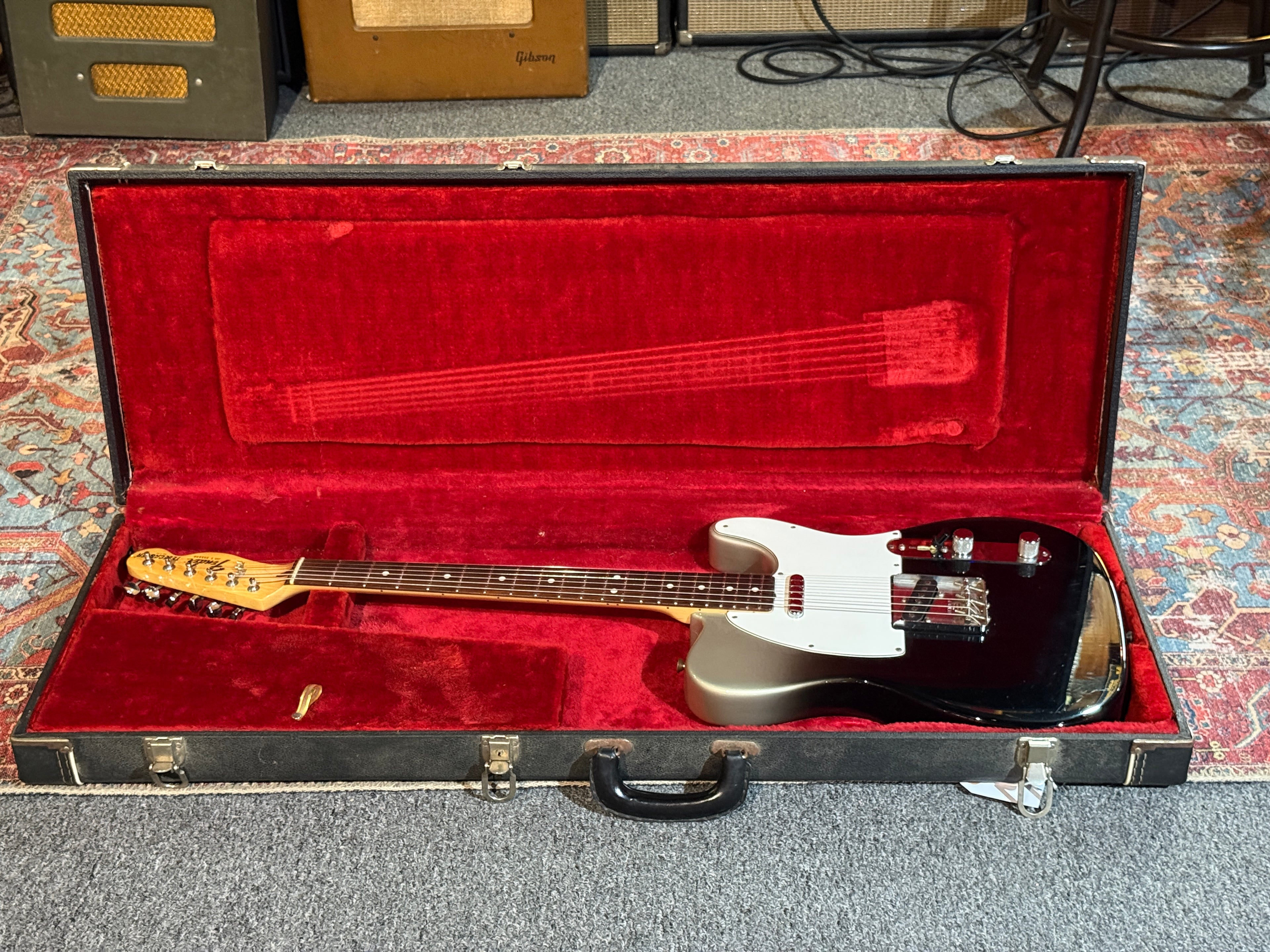 1982 Fender Telecaster with Rosewood Fretboard - Black Stratoburst